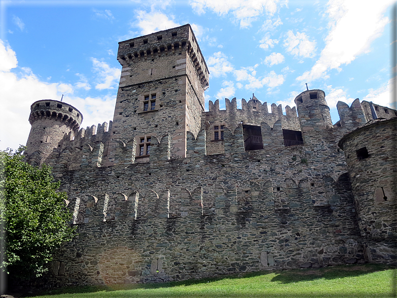 foto Castello di Fénis